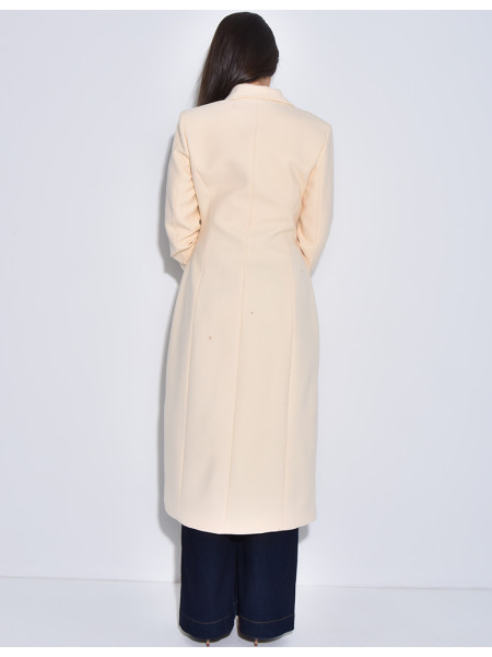 Manteau très cintré à boutons dorés