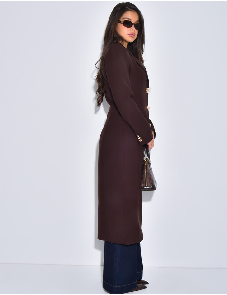 Manteau très cintré à boutons dorés