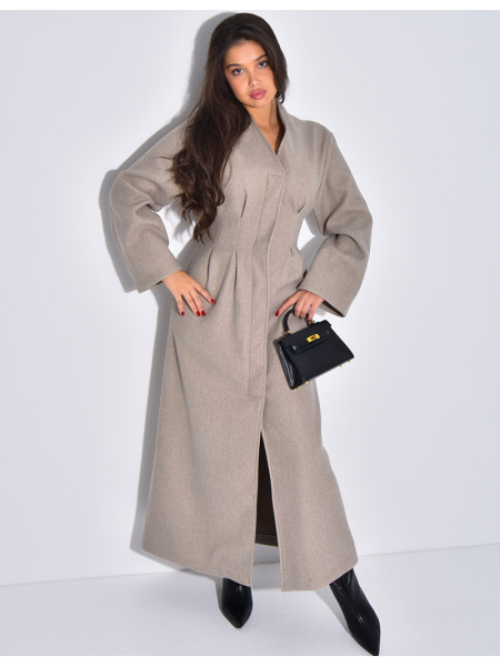 Manteau long et épais en feutrine effet cintré à la taille