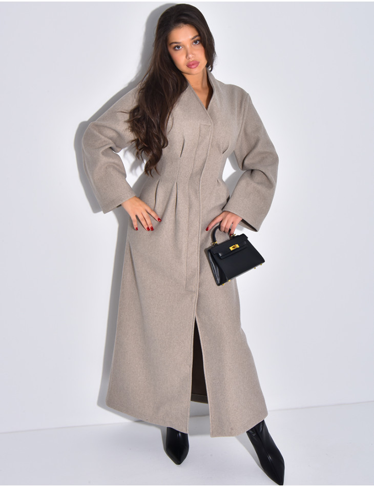 Manteau long et épais en feutrine effet cintré à la taille