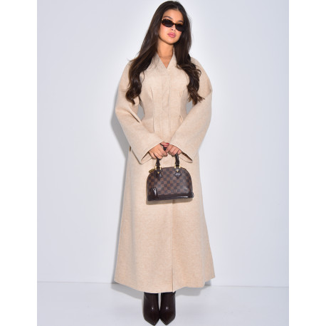 Manteau long et épais en feutrine effet cintré à la taille