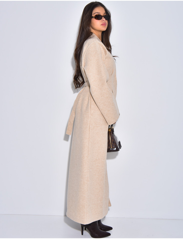 Manteau long et épais en feutrine effet cintré à la taille