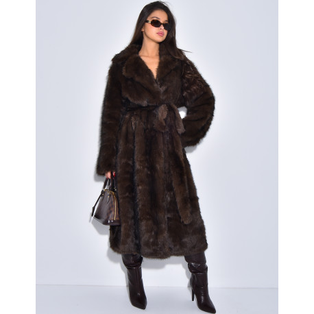 Manteau long en fausse fourrure