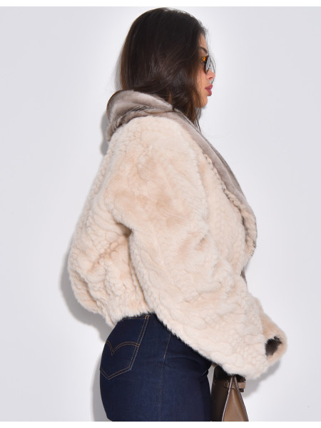 Veste courte en fausse fourrure reversible