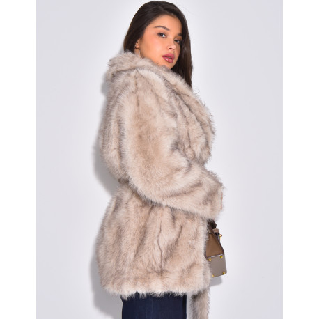 Manteau mi-long en fausse fourrure à ceinture