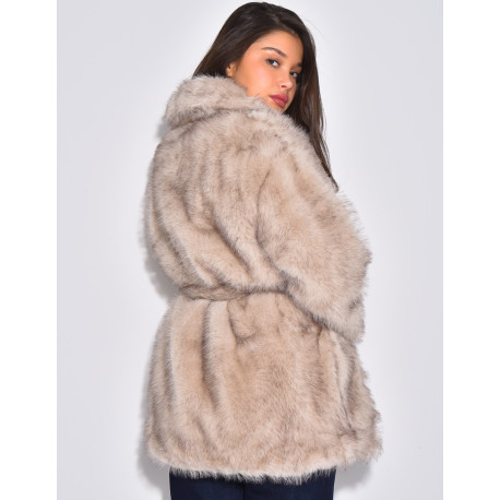 Manteau mi-long en fausse fourrure à ceinture