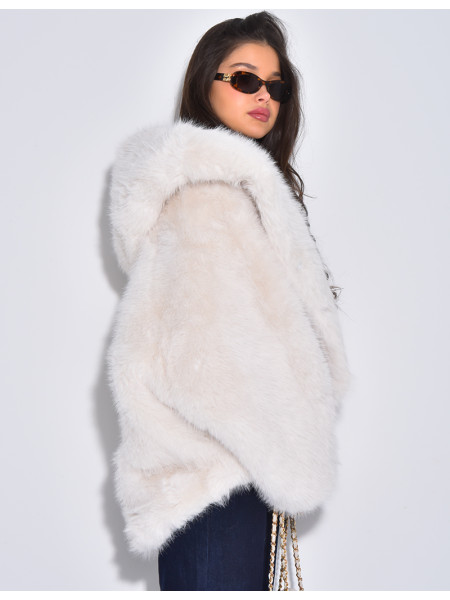Veste courte en fausse fourrure à capuche