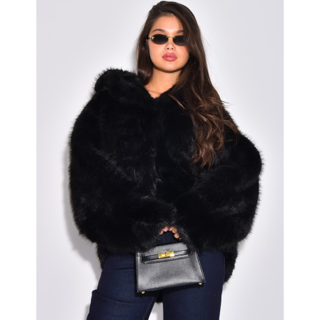 Manteau en fausse fourrure à capuche