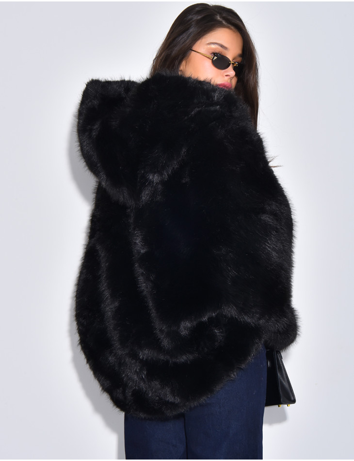 Manteau en fausse fourrure à capuche