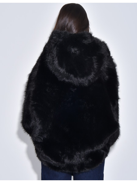 Manteau en fausse fourrure à capuche