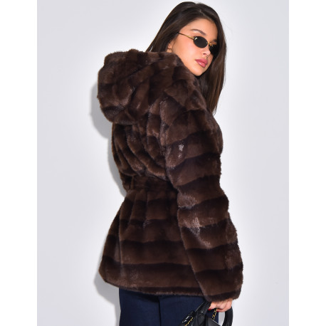 Manteau mi-long en fausse fourrure à capuche