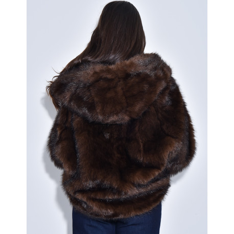 Veste oversize en fausse fourrure à capuche