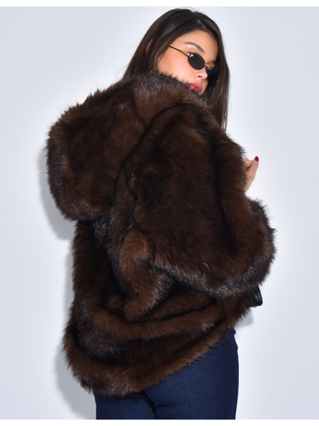 Veste oversize en fausse fourrure à capuche