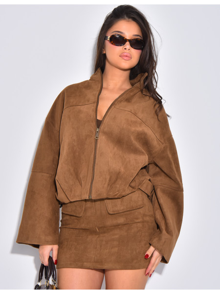 Short, oversized suede-effect bomber jackets