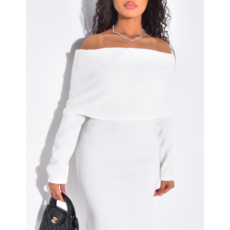 Robe longue col bateau texturée