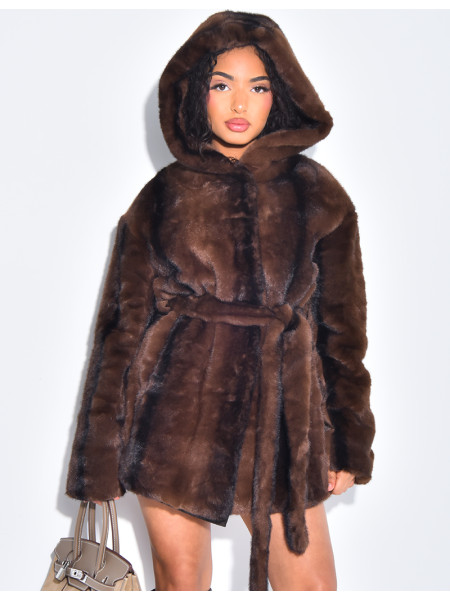 Manteau en fausse fourrure à capuche et ceinture