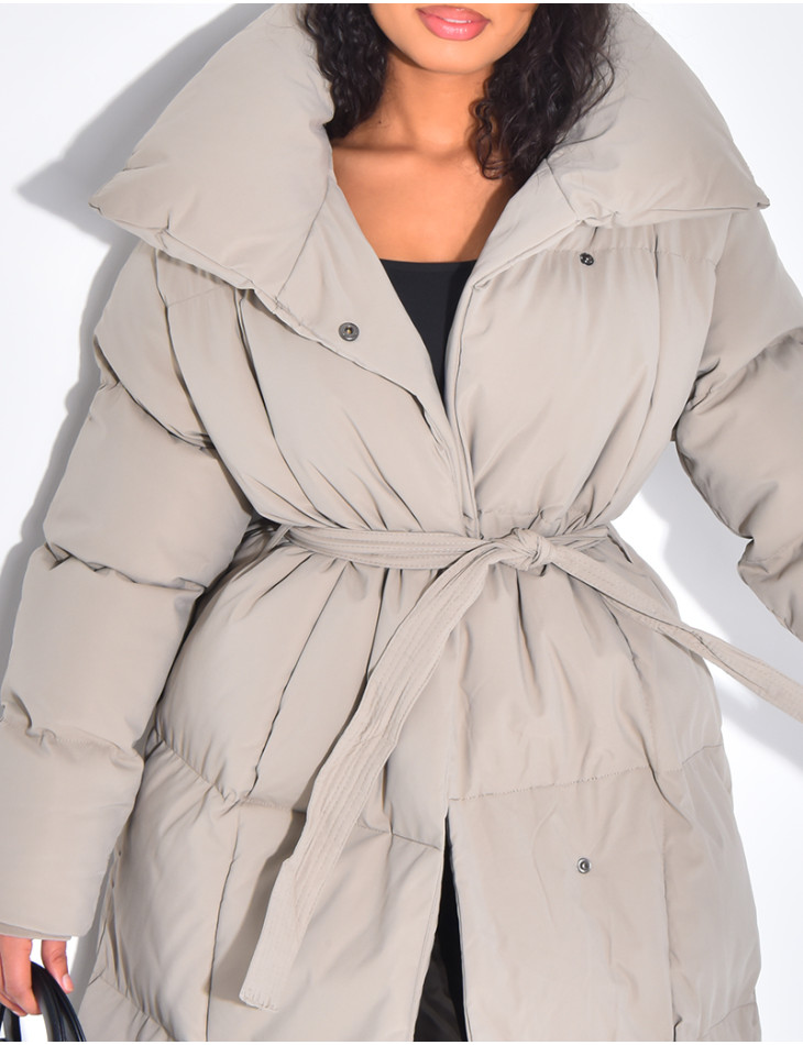 Lange, gesteppte Daunenjacke zum Binden