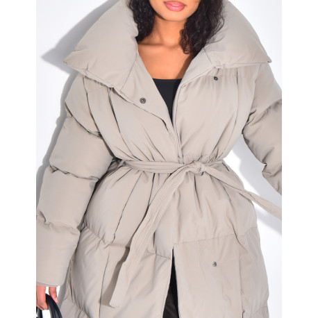 Lange, gesteppte Daunenjacke zum Binden