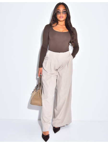 Pantalon coupe droite taille haute à pinces