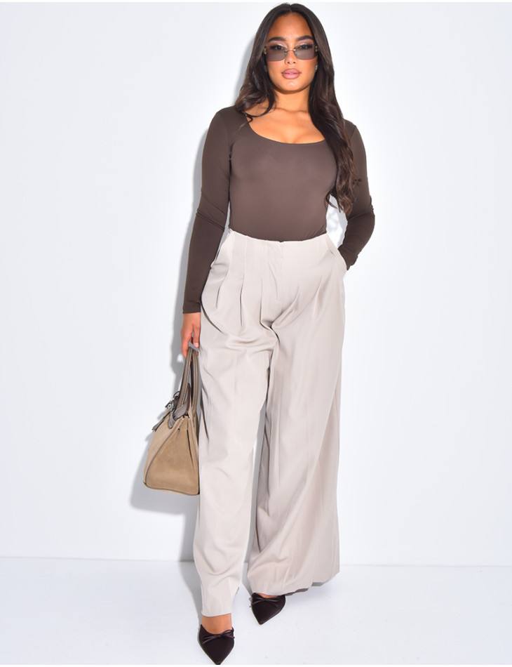 Pantalon coupe droite taille haute à pinces