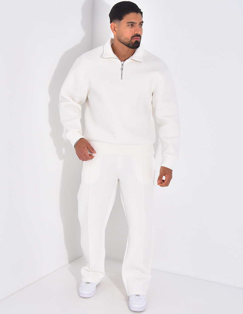 Ensemble pantalon et sweat...