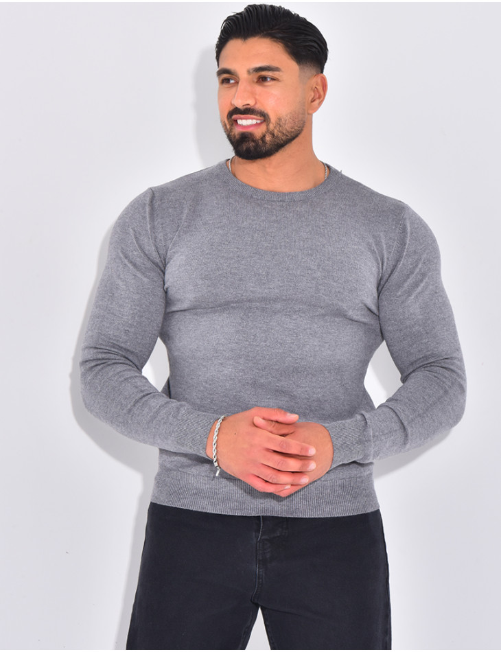 Dünner Pullover mit Rundhalsausschnitt