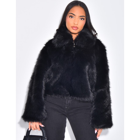 Veste courte en fausse fourrure zipée