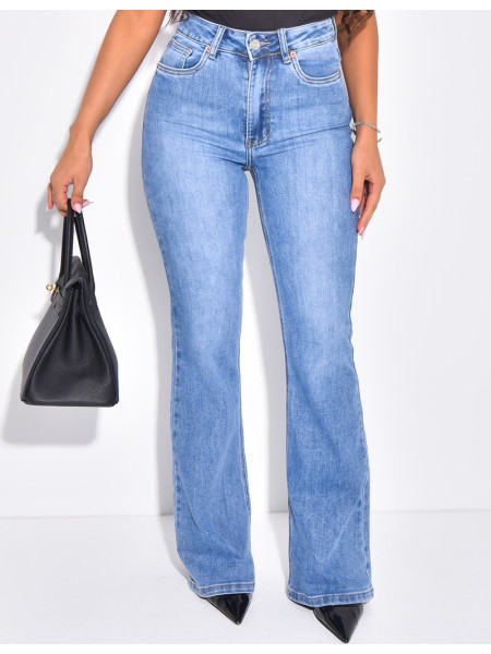 Skinny stretch jeans with flared legs