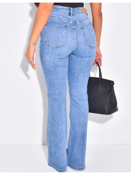 Skinny stretch jeans with flared legs