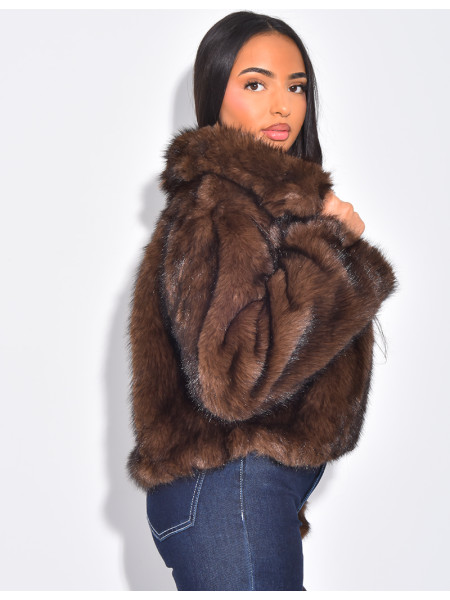 Short faux fur jacket with zip