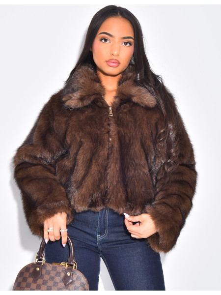 Short faux fur jacket with zip