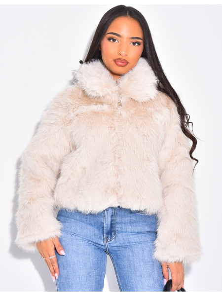 Kurze Kunstfelljacke mit Reißverschluss