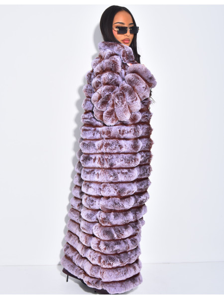 Sehr langer Mantel aus Kunstfell mit Steppoptik