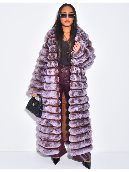 Sehr langer Mantel aus Kunstfell mit Steppoptik