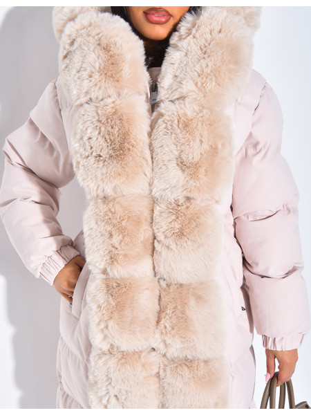 Long quilted jacket with faux fur and hood