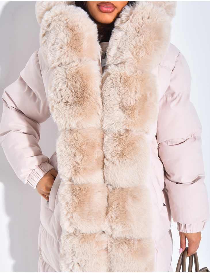 Long quilted jacket with faux fur and hood