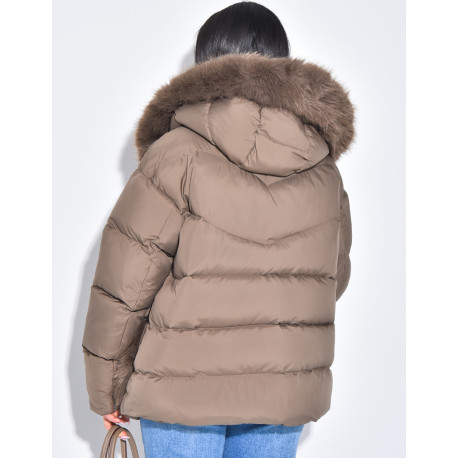 Short quilted jacket with fur trim and hood