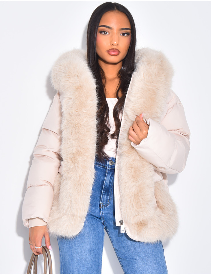 Short quilted jacket with fur trim and hood