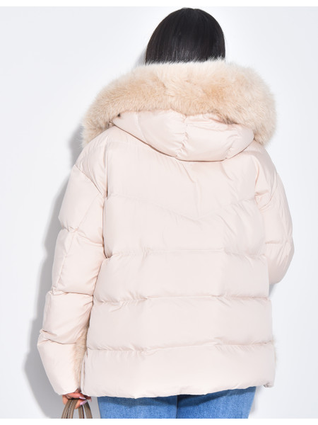 Short quilted jacket with fur trim and hood