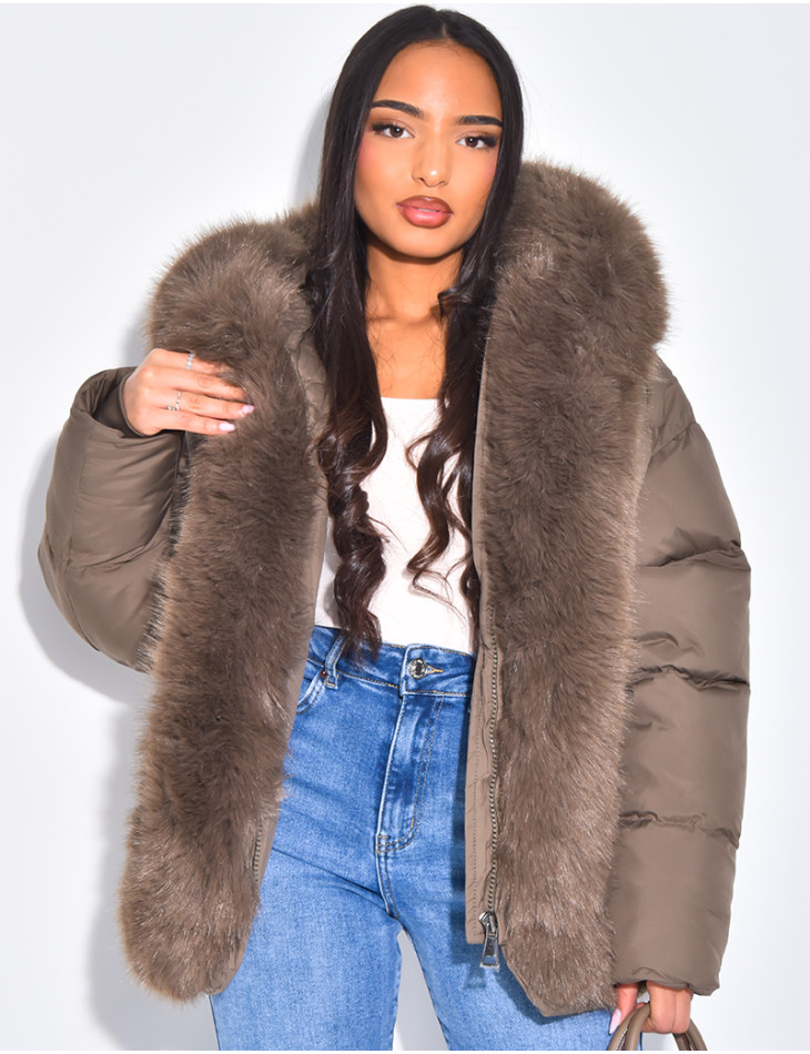 Short quilted jacket with fur trim and hood