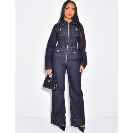 Jeansoverall mit goldenen Knöpfen
