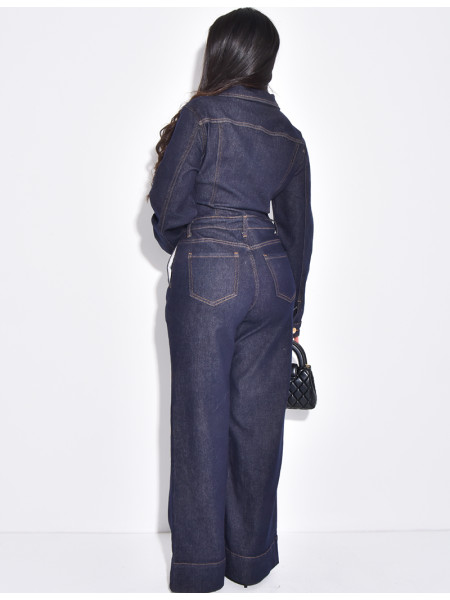 Jeansoverall mit goldenen Knöpfen