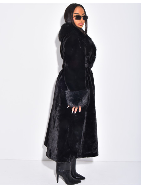 Manteau en fausse fourrure à ceinture