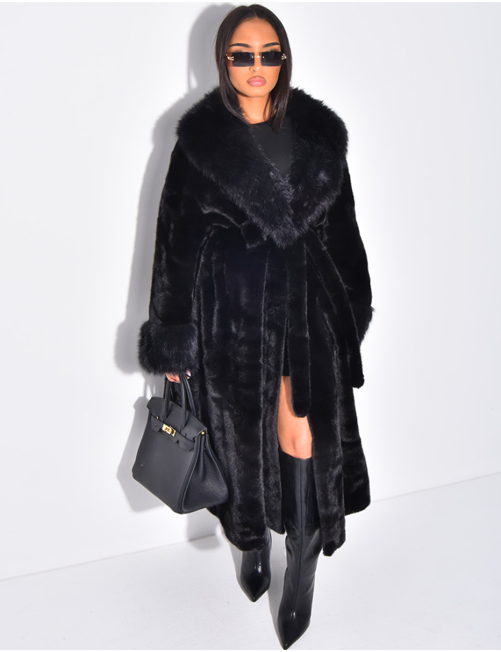 Manteau en fausse fourrure à ceinture