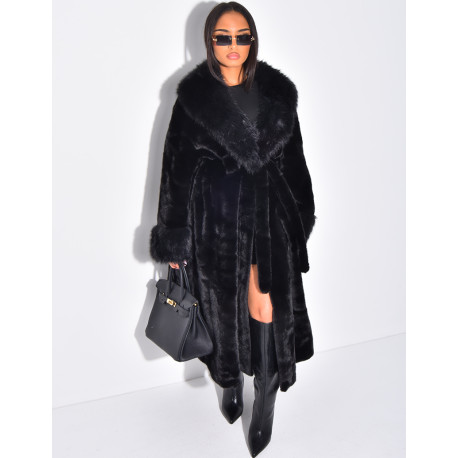 Manteau en fausse fourrure à ceinture