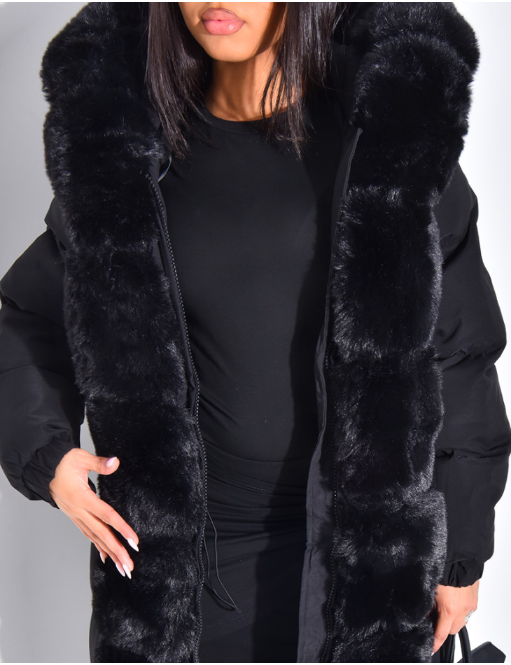 Doudoune longue matelassée à fourrure et capuche