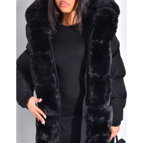 Doudoune longue matelassée à fourrure et capuche