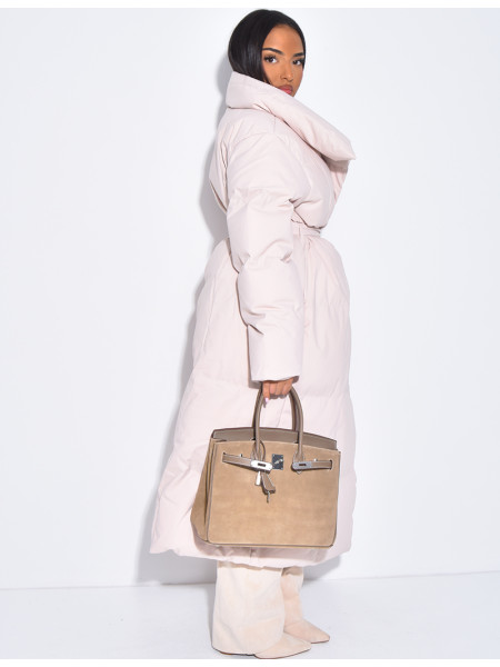 Lange gesteppte Daunenjacke zum Binden