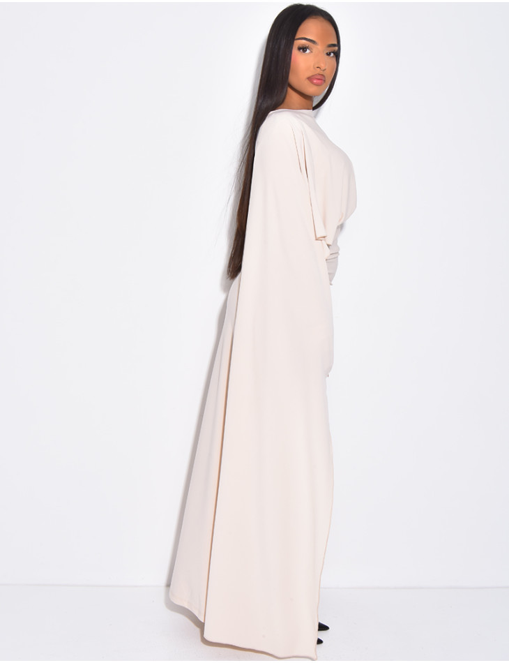 Robe longue et moulante drapée à capes