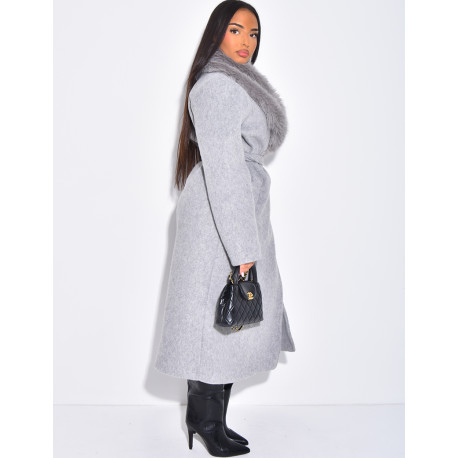 Manteau long en laine à col en fausse fourrure